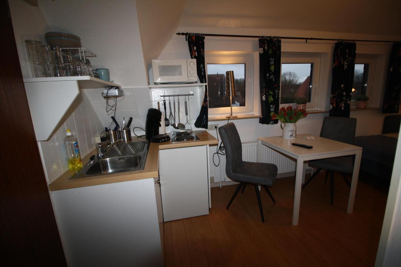 Haus Schilling Apartment Esens Exterior foto