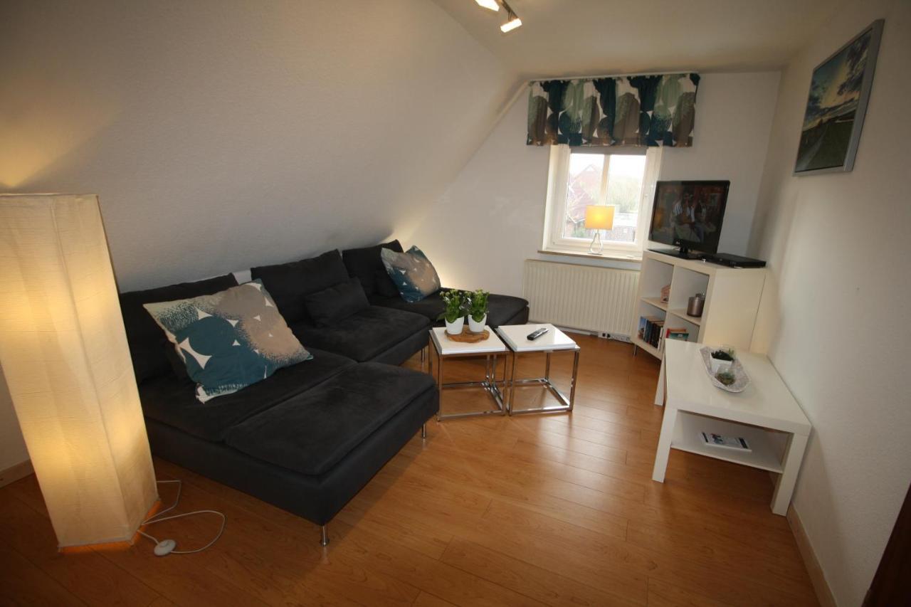 Haus Schilling Apartment Esens Exterior foto