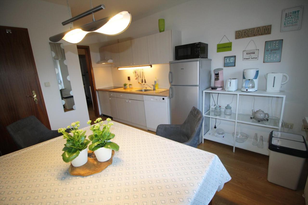 Haus Schilling Apartment Esens Exterior foto