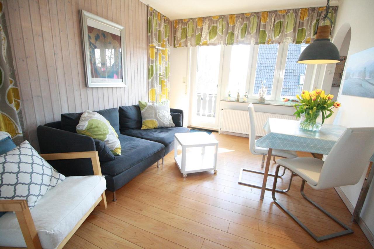 Haus Schilling Apartment Esens Exterior foto