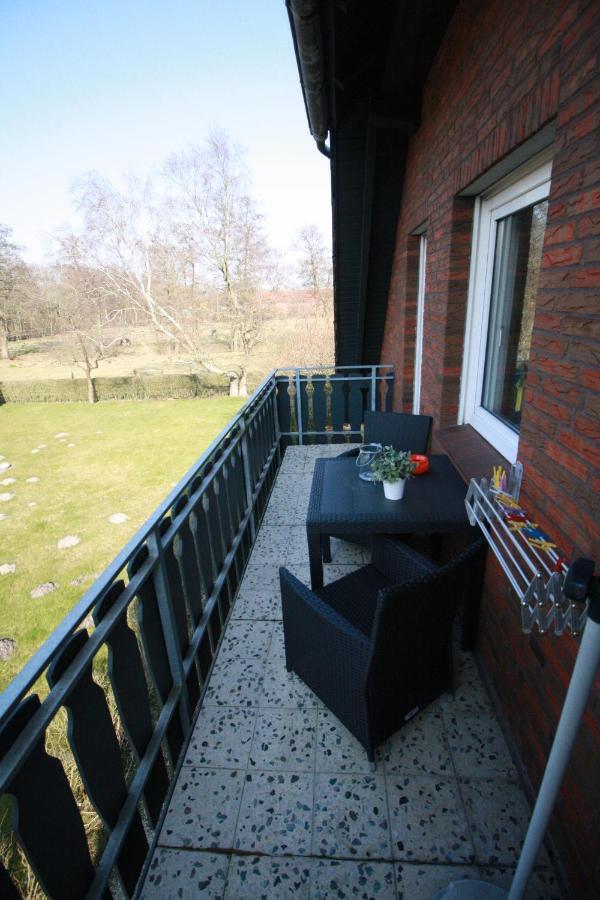 Haus Schilling Apartment Esens Exterior foto