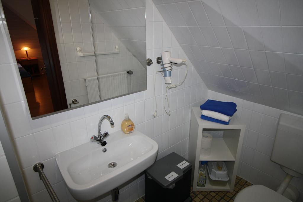 Haus Schilling Apartment Esens Exterior foto